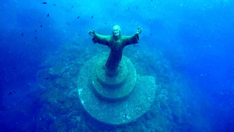 Le Christ des Abysses